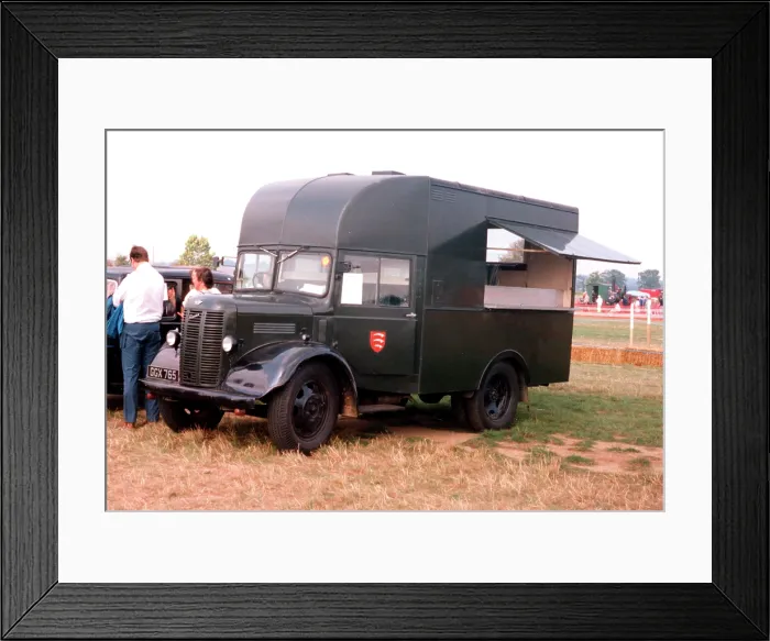 Framed Print : Austin K2 Naafi Wagon GGX 765 Framed Print : Austin K2 Naafi Wagon GGX 765