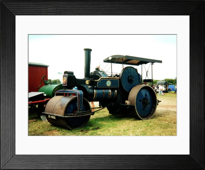 Framed Print : Armstrong-Whitworth Road Roller number: 22, Stormer Framed Print : Armstrong-Whitworth Road Roller number: 22, Stormer