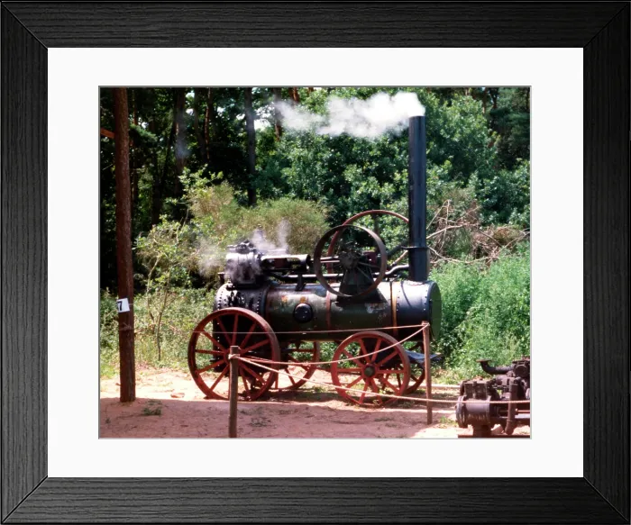 Framed Print : Marshall 7Nhp Portable Engine Framed Print : Marshall 7Nhp Portable Engine