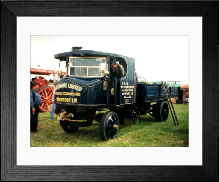 Framed Print : Sentinel Wagon number: 6887, Vectis Knight Framed Print : Sentinel Wagon number: 6887, Vectis Knight