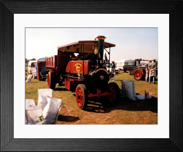 Framed Print : Foden Wagon number: 7536 Framed Print : Foden Wagon number: 7536