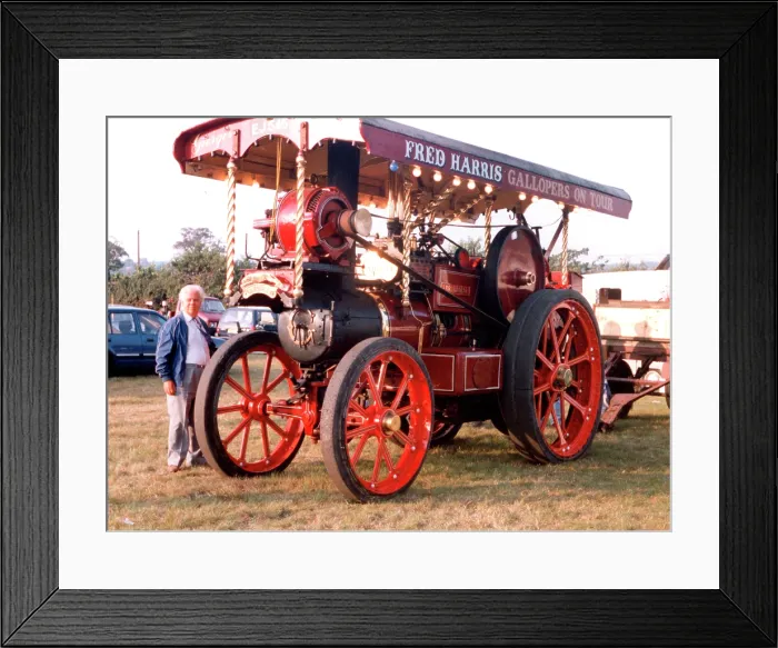 Framed Print : Garrett Showman's Tractor number: 33358, Lord George Framed Print : Garrett Showman's Tractor number: 33358, Lord George