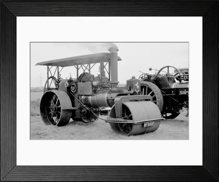 Framed Print : Aveling and Porter Road Roller number: 12467, Fire Queen Framed Print : Aveling and Porter Road Roller number: 12467, Fire Queen