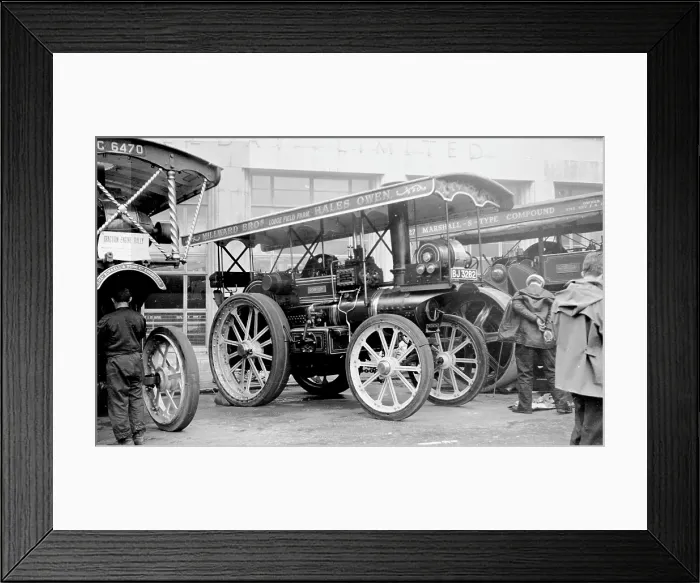 Framed Print : Garrett Tractor number: 32981 Rob Roy Framed Print : Garrett Tractor number: 32981 Rob Roy