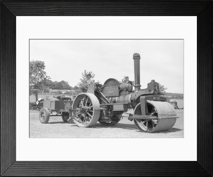 Framed Print : Aveling and Porter Road Roller number: 9008, George Framed Print : Aveling and Porter Road Roller number: 9008, George