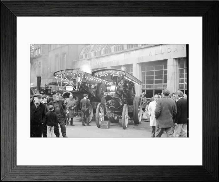 Framed Print : Garrett Tractor Rob Roy and Burrell SRL Nero Framed Print : Garrett Tractor Rob Roy and Burrell SRL Nero
