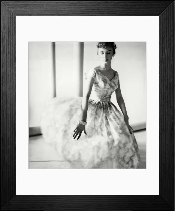 Framed Print : Vogue model Framed Print : Vogue model