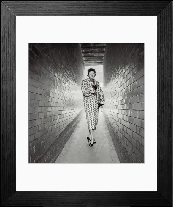 Framed Print : Fashion female model