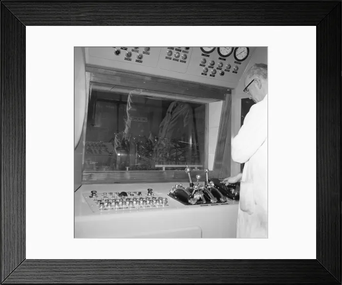 Framed Print : Rolls-Royce Dart - UETF control room Framed Print : Rolls-Royce Dart - UETF control room