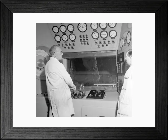 Framed Print : Rolls-Royce Dart - UETF control room Framed Print : Rolls-Royce Dart - UETF control room