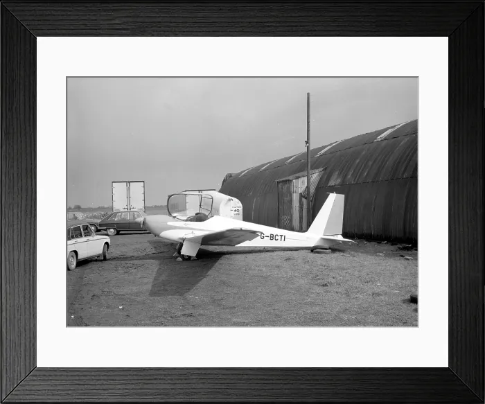 Framed Print : Schleicher ASK16 G-BCTI Framed Print : Schleicher ASK16 G-BCTI