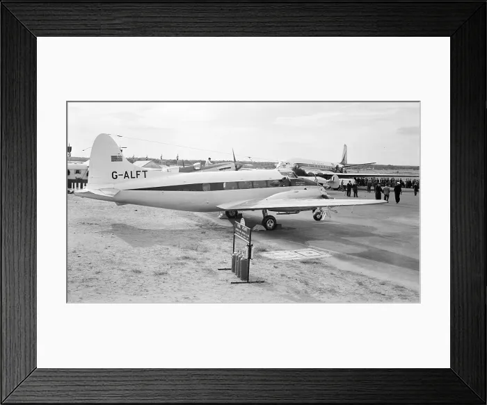 Framed Print : de Havilland Dove 2 G-ALFT Framed Print : de Havilland Dove 2 G-ALFT