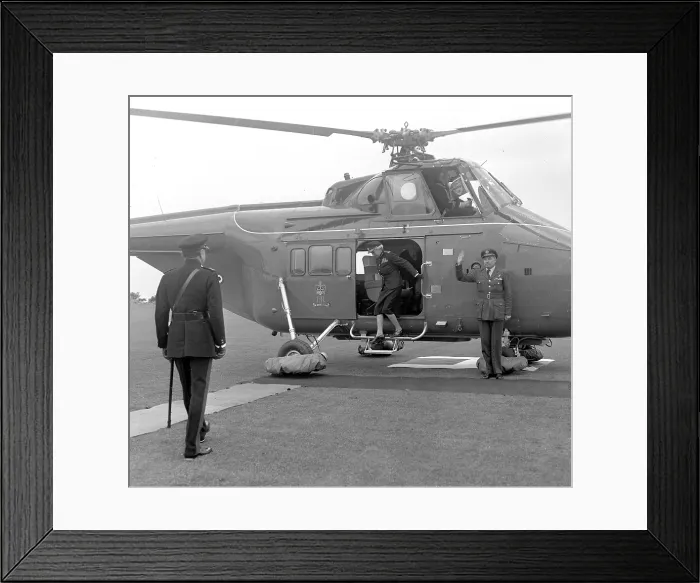 Framed Print : Princess Mary, Princess Royal visits Royal Corps of Signals Framed Print : Princess Mary, Princess Royal visits Royal Corps of Signals