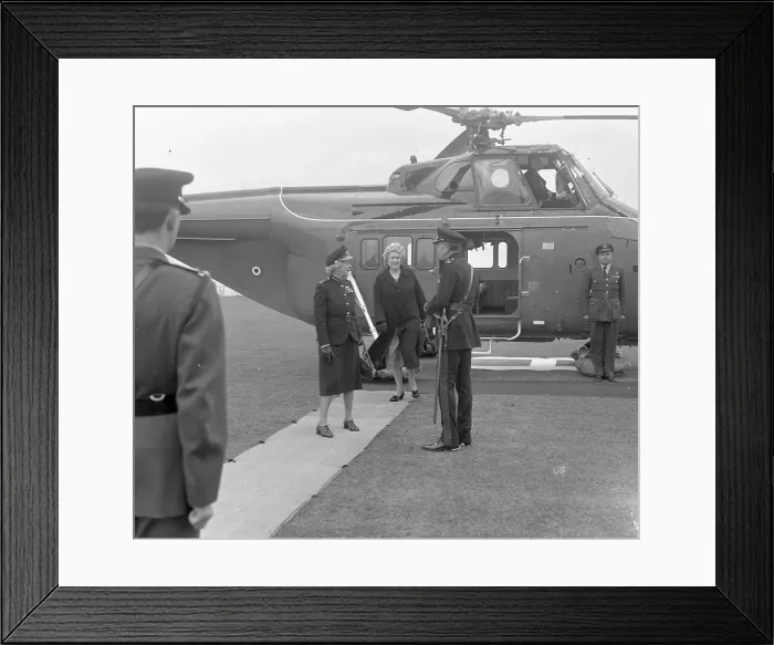 Framed Print : Princess Mary, Princess Royal visits Royal Corps of Signals Framed Print : Princess Mary, Princess Royal visits Royal Corps of Signals