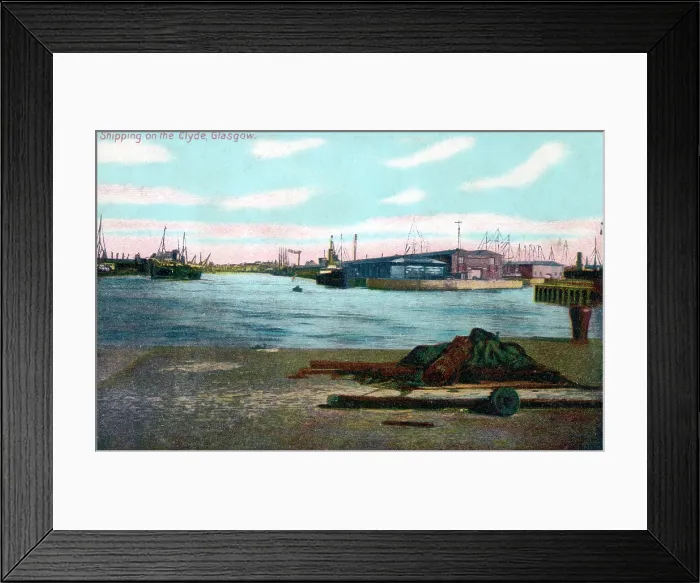 Framed Print : Shipping on the River Clyde, Glasgow, Scotland. Date: circa 1907 Framed Print : Shipping on the River Clyde, Glasgow, Scotland. Date: circa 1907