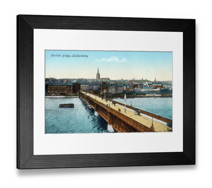 Framed Print : Londonderry (Derry), Northern Ireland - Carlisle Bridge over the River Foyle. Date: circa 1905 Framed Print : Londonderry (Derry), Northern Ireland - Carlisle Bridge over the River Foyle. Date: circa 1905