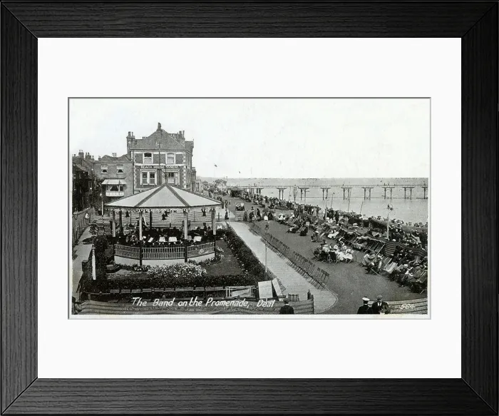 Framed Print : Deal, Kent - The Band on the Promenade. Date: circa 1910s Framed Print : Deal, Kent - The Band on the Promenade. Date: circa 1910s