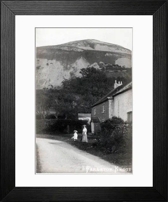 Framed Print : Farleton Knott in Cumbria, England located west of Kirkby Lonsdale, near Farleton. Date: circa 1905 Framed Print : Farleton Knott in Cumbria, England located west of Kirkby Lonsdale, near Farleton. Date: circa 1905