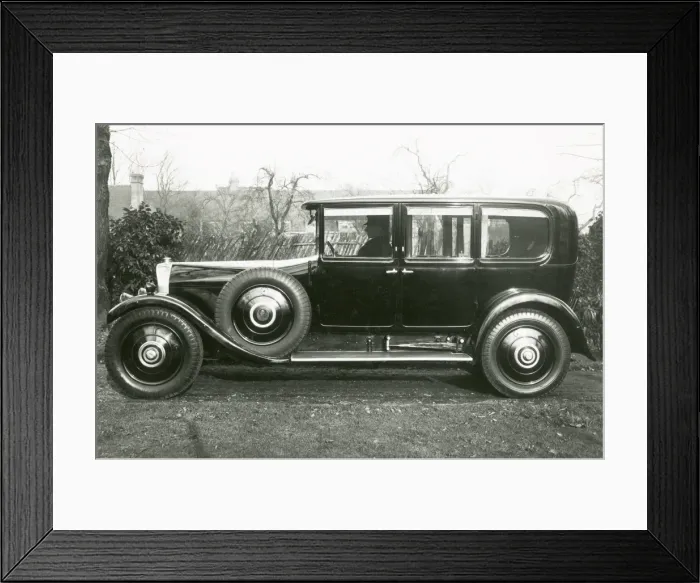 Framed Print : T75, Motor chassis with Maythorne and Sons Ltd bodywork Framed Print : T75, Motor chassis with Maythorne and Sons Ltd bodywork