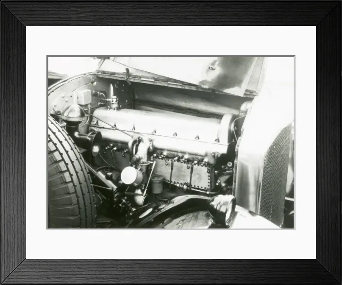 Framed Print : 40 / 50 Napier T chassis, 1921 Saloon Framed Print : 40 / 50 Napier T chassis, 1921 Saloon