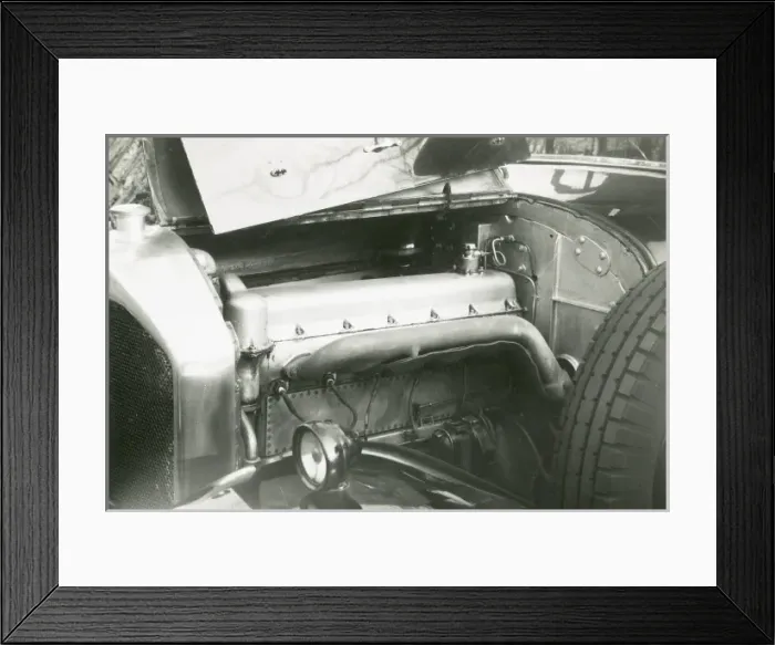 Framed Print : 40 / 50 Napier T chassis, 1921 Saloon Framed Print : 40 / 50 Napier T chassis, 1921 Saloon