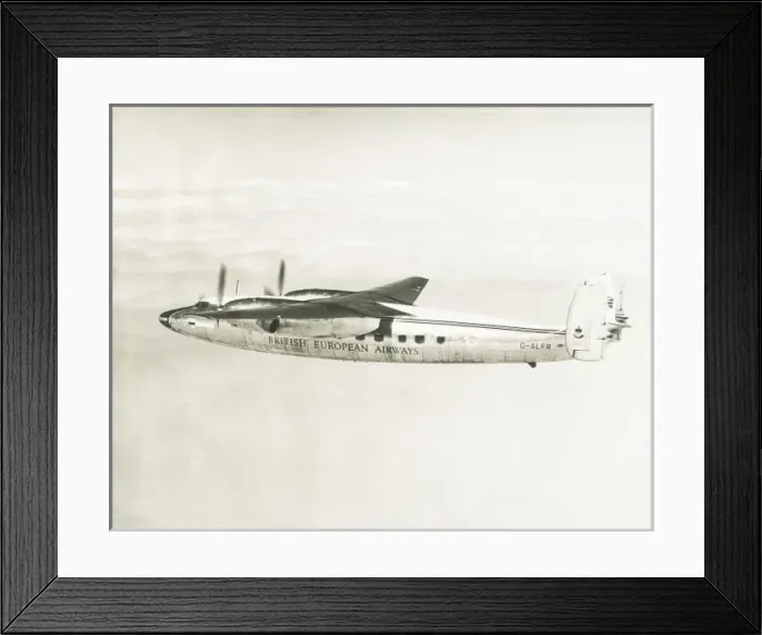 Framed Print : Elizabethan G ALFR conversion prototype in flight Framed Print : Elizabethan G ALFR conversion prototype in flight