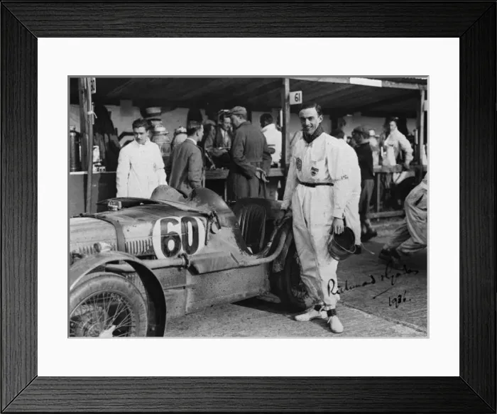 Framed Print : (insert description) Framed Print : (insert description)