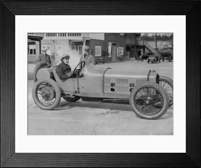 Framed Print : (insert description) Framed Print : (insert description)