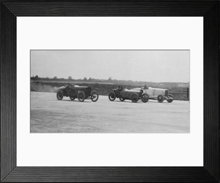 Framed Print : (insert description) Framed Print : (insert description)