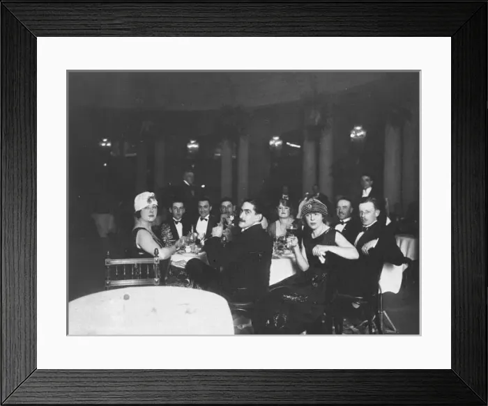 Framed Print : (insert description) Framed Print : (insert description)