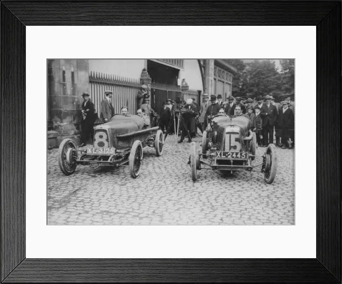 Framed Print : (insert description) Framed Print : (insert description)