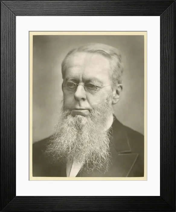 Framed Print : Ra Cross / Fradelle Photo Framed Print : Ra Cross / Fradelle Photo