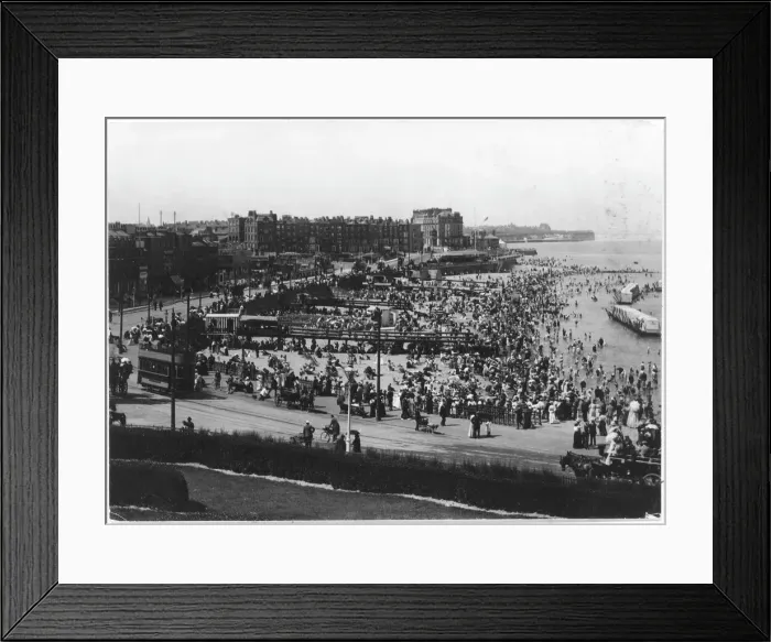 Framed Print : Margate Crowded Beach Framed Print : Margate Crowded Beach