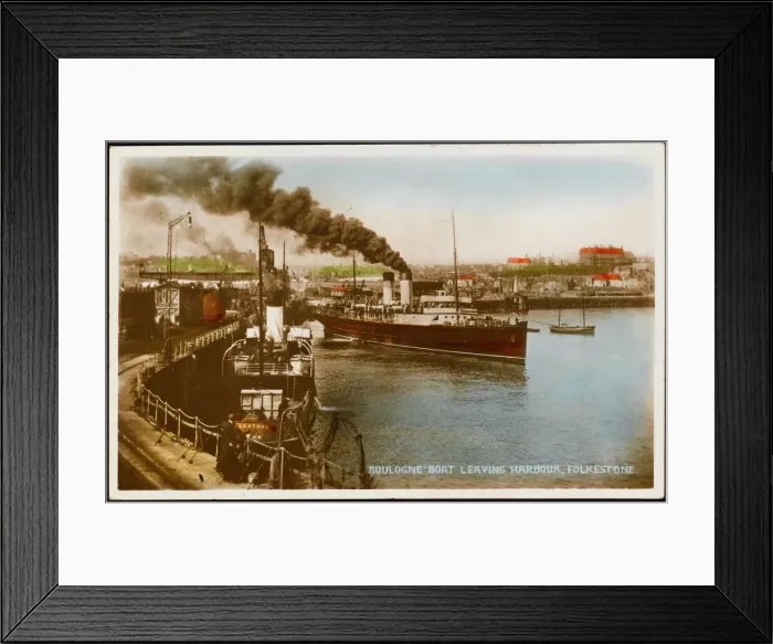 Framed Print : Steamer leaving Folkestone Harbour for Boulogne Framed Print : Steamer leaving Folkestone Harbour for Boulogne
