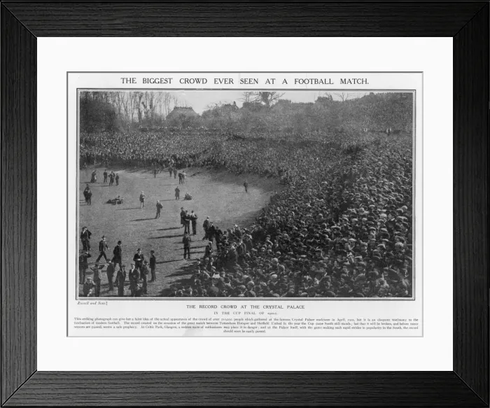 Framed Print : Sport  /  Football  /  Specific