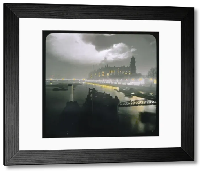 Framed Print : St Toms Hospital / Lanter Framed Print : St Toms Hospital / Lanter