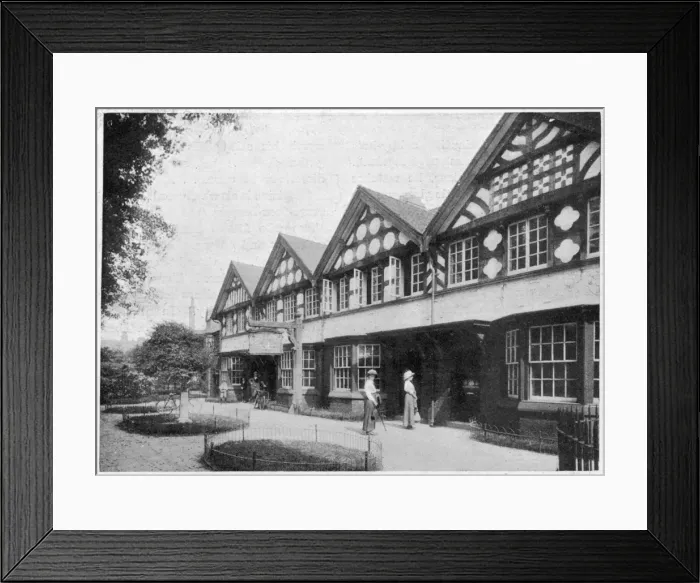 Framed Print : England / Port Sunlight Framed Print : England / Port Sunlight