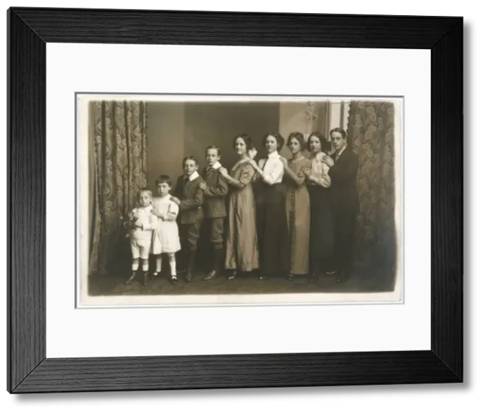 Framed Print : Mother and 8 Children Framed Print : Mother and 8 Children