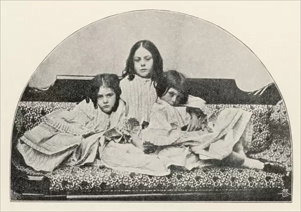 Alice and Sisters