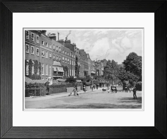 Framed Print : Street Scene / Cheyne Walk Framed Print : Street Scene / Cheyne Walk