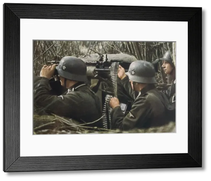 Framed Print : German Machine Gunners Framed Print : German Machine Gunners