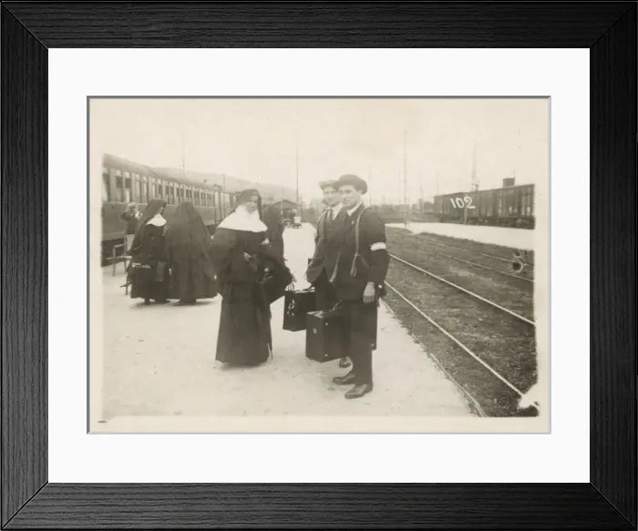 Framed Print : Pilgrims at Station Framed Print : Pilgrims at Station