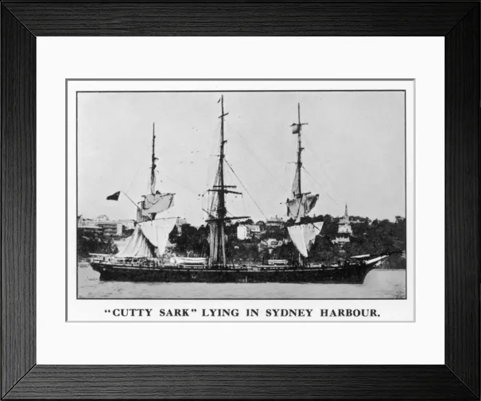 Framed Print : CUTTY SARK IN HARBOUR Framed Print : CUTTY SARK IN HARBOUR