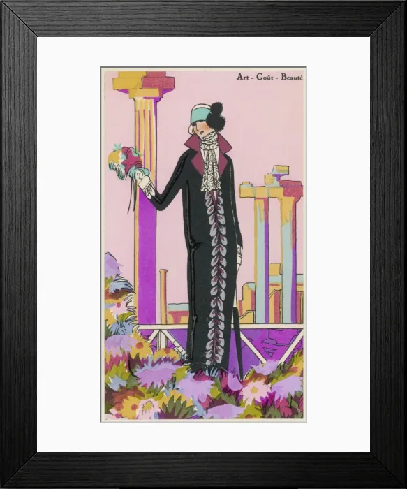 Framed Print : Admiring the Ruins Framed Print : Admiring the Ruins
