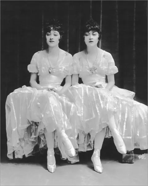 The Dolly Sisters, New York