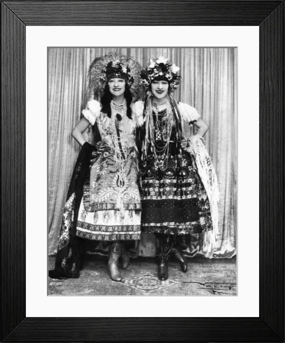 Framed Print : The Dolly Sisters, Paris Framed Print : The Dolly Sisters, Paris