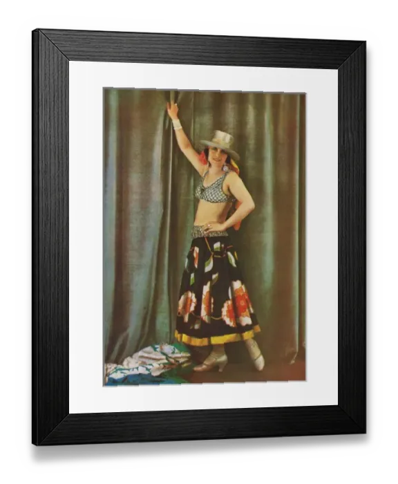 Framed Print : La Belle Gaby Debirac in Palace Aux Nues, Palace Theatre, Pa Framed Print : La Belle Gaby Debirac in Palace Aux Nues, Palace Theatre, Pa