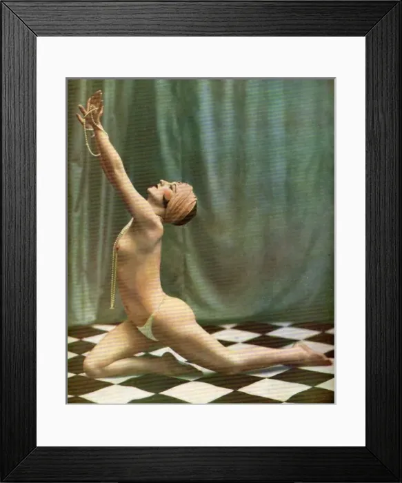 Framed Print : Troublante Delly in Palace Aux Nues, Palace Theatre, Paris Framed Print : Troublante Delly in Palace Aux Nues, Palace Theatre, Paris