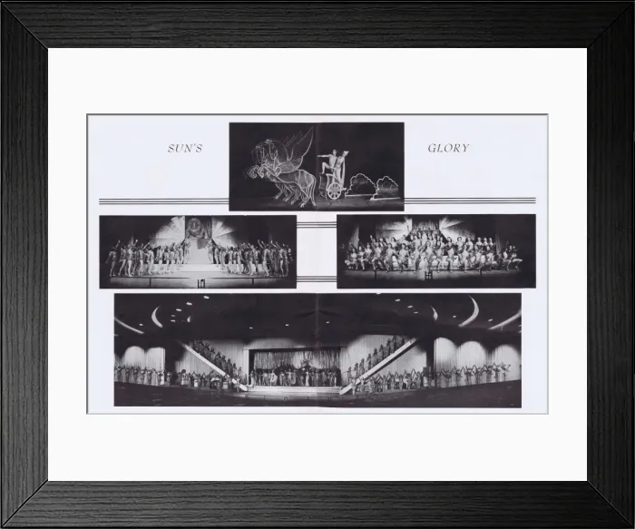 Framed Print : Suns Glory scene from Bravo - International Casino show Framed Print : Suns Glory scene from Bravo - International Casino show