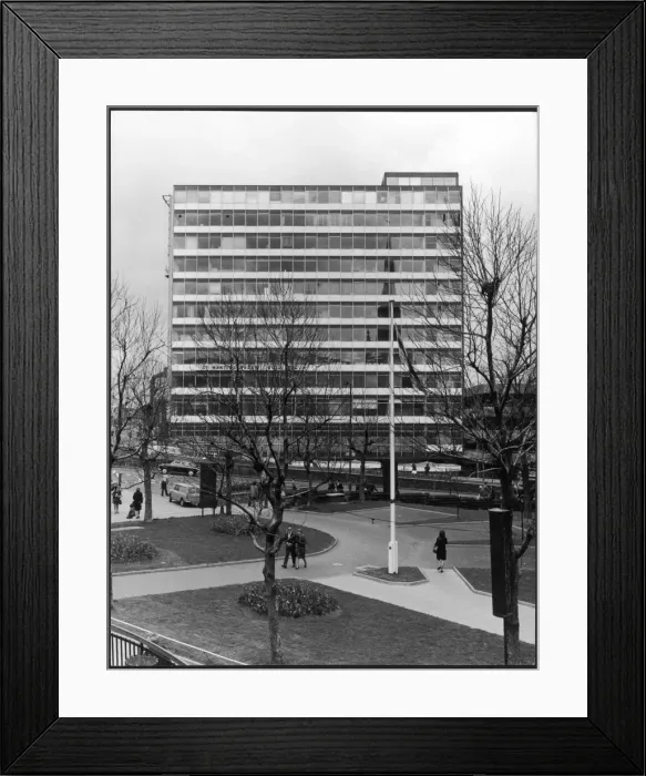 Framed Print : England / Birmingham 1966 Framed Print : England / Birmingham 1966